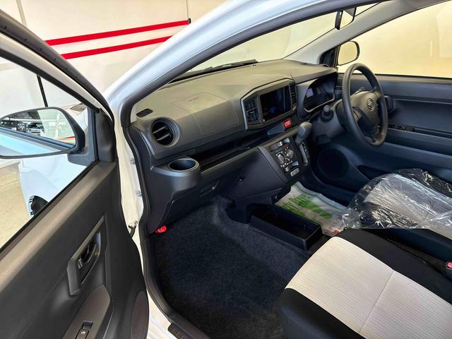 ミライースＬ　ＳＡIII４ＷＤ　ハロゲンヘッドライト　マニュアルエアコン　キーレスエントリー　コーナーセンサー　オートライト／ハイビーム　ＶＳＣ（横滑り防止機能）　スマートアシスト（予防安全装置）（秋田県）の中古車