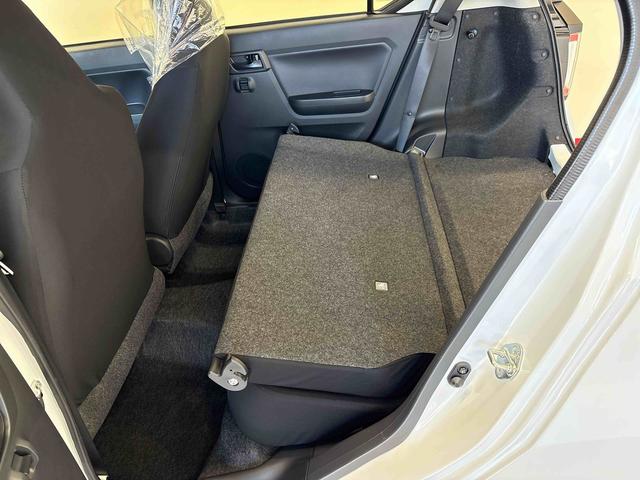 ミライースＬ　ＳＡIII４ＷＤ　ハロゲンヘッドライト　マニュアルエアコン　キーレスエントリー　コーナーセンサー　オートライト／ハイビーム　ＶＳＣ（横滑り防止機能）　スマートアシスト（予防安全装置）（秋田県）の中古車