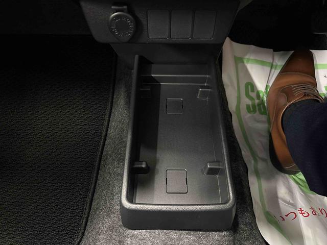 ミライースL SAIII4WD キーレスエントリー ハロゲンヘッドライト マニュアルエアコン バックカメラ オートライト コーナーセンサー オートハイビーム VSC(横滑り防止機能)(秋田県)の中古車