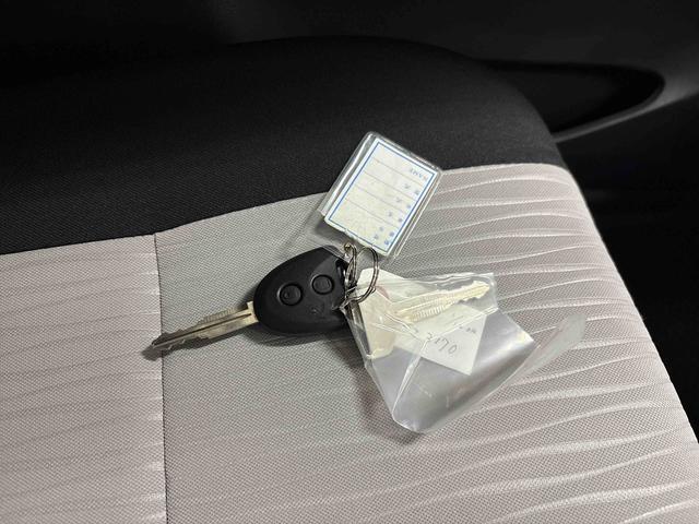 ミライースL SAIII4WD キーレスエントリー ハロゲンヘッドライト マニュアルエアコン バックカメラ オートライト コーナーセンサー オートハイビーム VSC(横滑り防止機能)(秋田県)の中古車