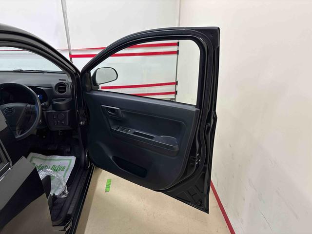 ミライースL SAIII4WD キーレスエントリー ハロゲンヘッドライト マニュアルエアコン バックカメラ オートライト コーナーセンサー オートハイビーム VSC(横滑り防止機能)(秋田県)の中古車