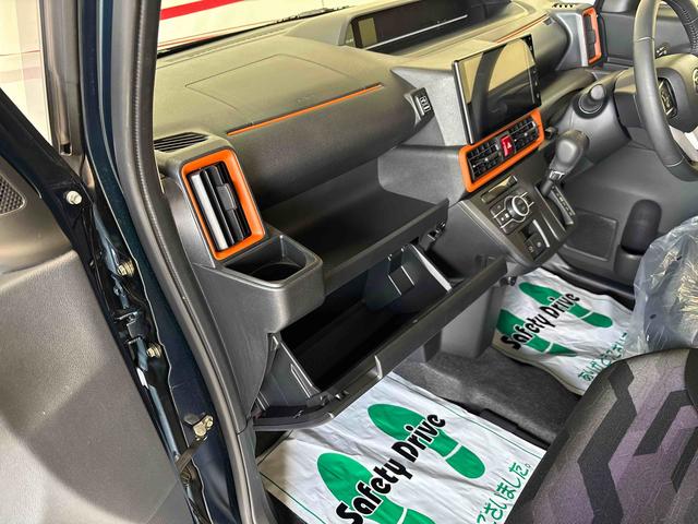 タントファンクロスターボ（エコアイドル非装着車）４ＷＤ　ディスプレイオーディオ　ＬＥＤヘッドライト／フォグランプ　オートエアコン／ライト／ハイビーム／電動ドアミラー　ドライブレコーダー　両側電動スライドドア　電動パーキングブレーキ　シートヒーター（秋田県）の中古車