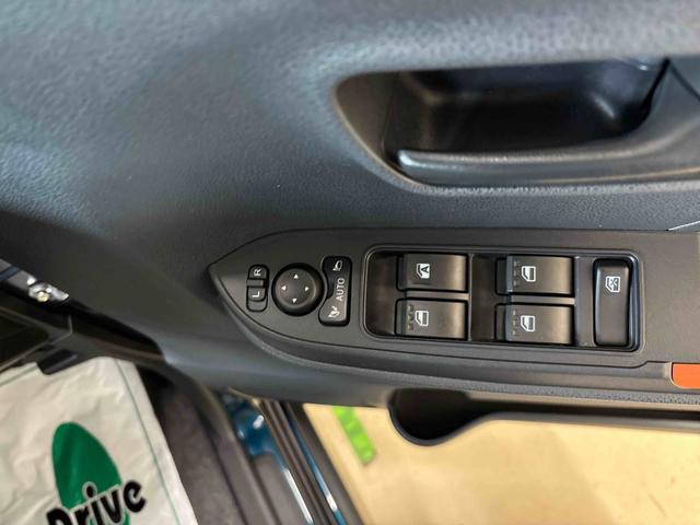 タントファンクロスターボ（エコアイドル非装着車）４ＷＤ　ディスプレイオーディオ　ＬＥＤヘッドライト／フォグランプ　オートエアコン／ライト／ハイビーム／電動ドアミラー　ドライブレコーダー　両側電動スライドドア　電動パーキングブレーキ　シートヒーター（秋田県）の中古車