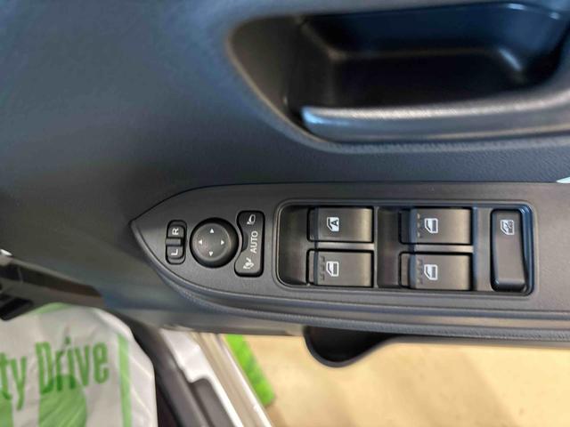 タントＬ４ＷＤ　純正ＣＤ　キーフリーシステム　コーナーセンサー　ＬＥＤヘッドライト　オートエアコン／ライト／ハイビーム／電動ドアミラー　運転席・助手席シートヒーター　ＶＳＣ（横滑り防止機能）（秋田県）の中古車