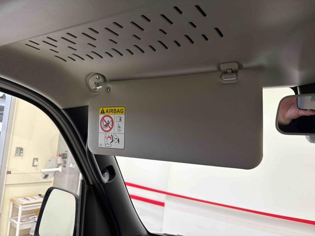 ハイゼットカーゴDX電子4WD 純正ラジオ(AM・FM) キーレスエントリー マニュアルエアコン ハロゲンヘッドライト コーナーセンサー オートライト/ハイビーム エコアイドル(秋田県)の中古車