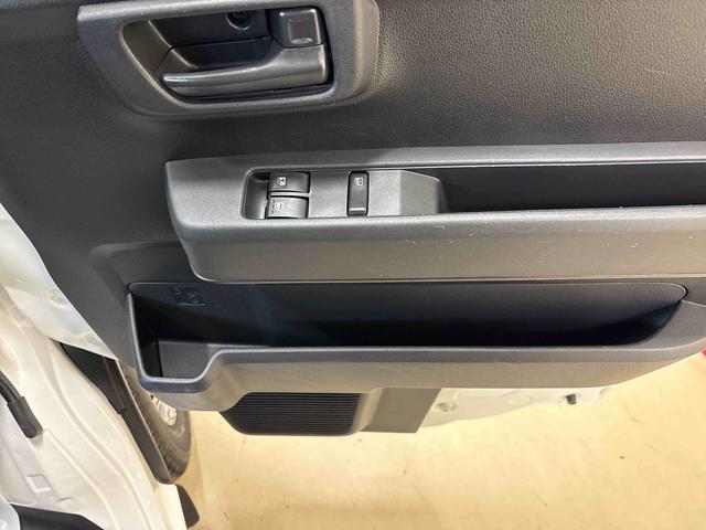 ハイゼットカーゴDX電子4WD 純正ラジオ(AM・FM) キーレスエントリー マニュアルエアコン ハロゲンヘッドライト コーナーセンサー オートライト/ハイビーム エコアイドル(秋田県)の中古車