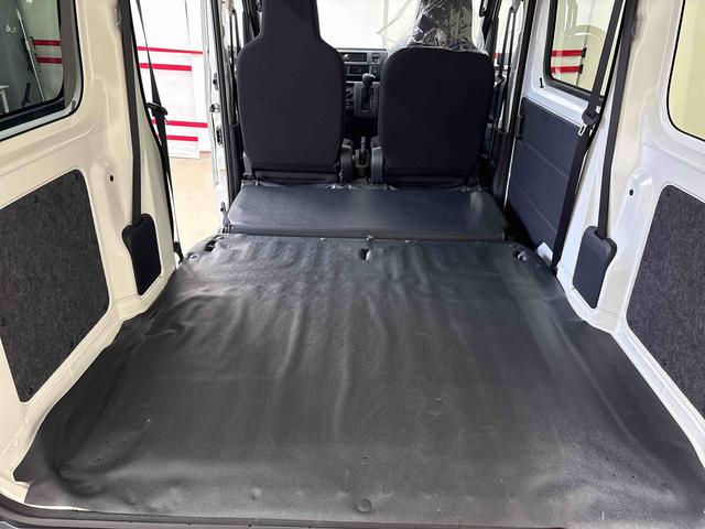 ハイゼットカーゴDX電子4WD 純正ラジオ(AM・FM) キーレスエントリー マニュアルエアコン ハロゲンヘッドライト コーナーセンサー オートライト/ハイビーム エコアイドル(秋田県)の中古車