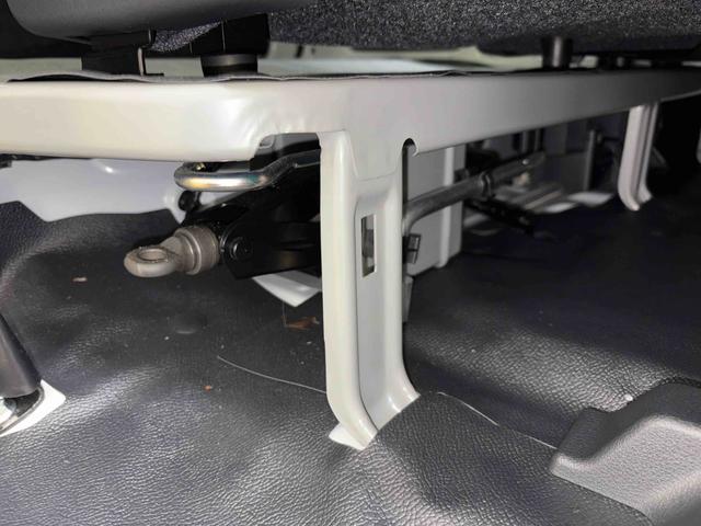 ハイゼットカーゴDX電子4WD 純正ラジオ(AM・FM) キーレスエントリー マニュアルエアコン ハロゲンヘッドライト コーナーセンサー オートライト/ハイビーム エコアイドル(秋田県)の中古車