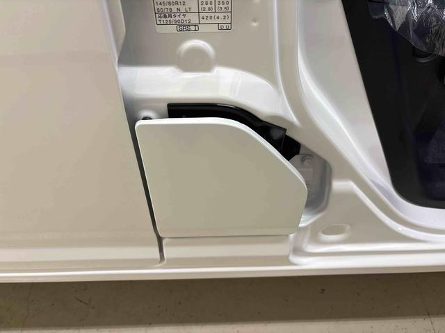 ハイゼットカーゴDX電子4WD 純正ラジオ(AM・FM) キーレスエントリー マニュアルエアコン ハロゲンヘッドライト コーナーセンサー オートライト/ハイビーム エコアイドル(秋田県)の中古車