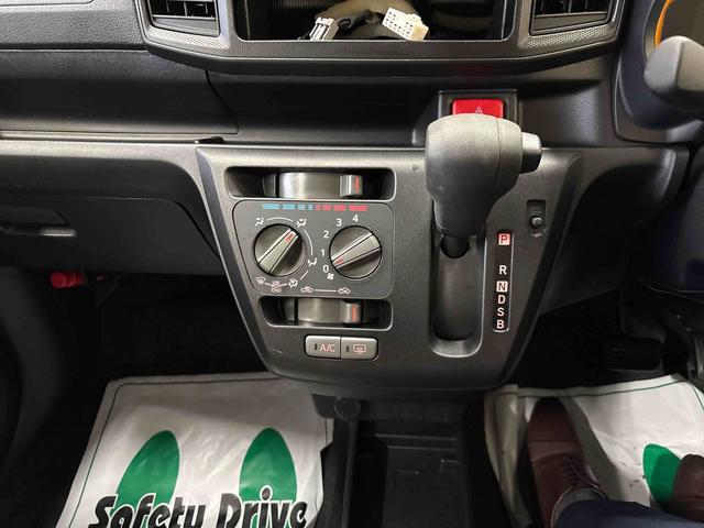 ミライースＬ　ＳＡIII４ＷＤ　ハロゲンヘッドライト　キーレスエントリー　ハロゲンヘッドライト　マニュアルエアコン　コーナーセンサー　ＶＳＣ（横滑り防止機能）　オートライト／ハイビーム　スマートアシスト（予防安全装置）（秋田県）の中古車