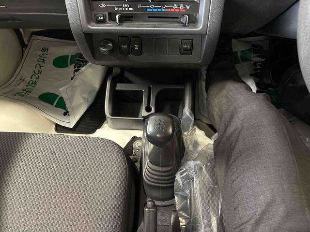 ハイゼットトラックEXTパートタイム4WD 純正CD マニュアルエアコン ハロゲンヘッドライト/フォグランプ キーレスエントリー デフロック 荷台作業灯 ストロング防錆 パワーウィンドウ テールゲートチェーン(秋田県)の中古車