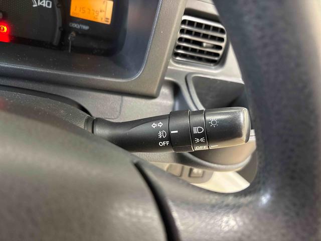 ハイゼットトラックEXTパートタイム4WD 純正CD マニュアルエアコン ハロゲンヘッドライト/フォグランプ キーレスエントリー デフロック 荷台作業灯 ストロング防錆 パワーウィンドウ テールゲートチェーン(秋田県)の中古車