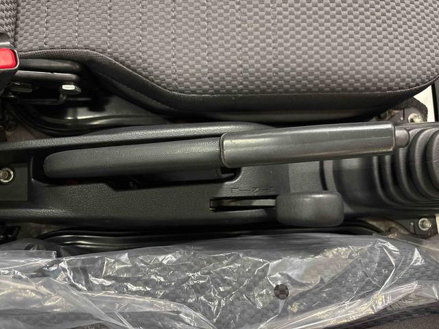 ハイゼットトラックEXTパートタイム4WD 純正CD マニュアルエアコン ハロゲンヘッドライト/フォグランプ キーレスエントリー デフロック 荷台作業灯 ストロング防錆 パワーウィンドウ テールゲートチェーン(秋田県)の中古車