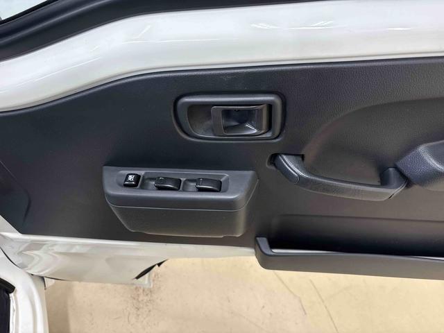 ハイゼットトラックEXTパートタイム4WD 純正CD マニュアルエアコン ハロゲンヘッドライト/フォグランプ キーレスエントリー デフロック 荷台作業灯 ストロング防錆 パワーウィンドウ テールゲートチェーン(秋田県)の中古車