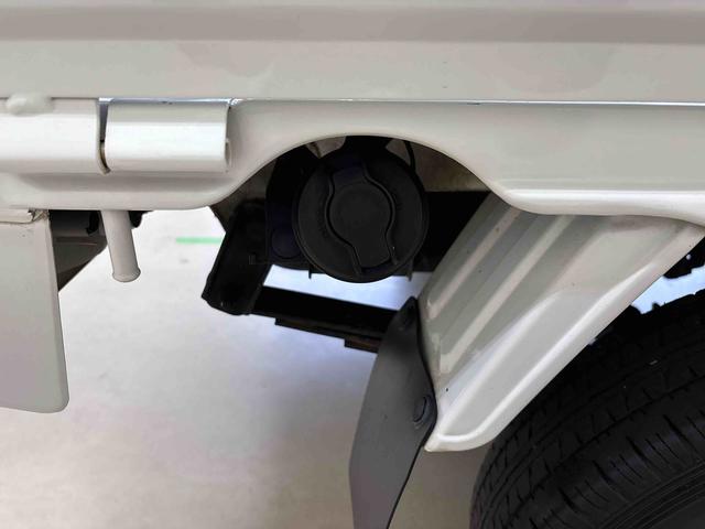 ハイゼットトラックEXTパートタイム4WD 純正CD マニュアルエアコン ハロゲンヘッドライト/フォグランプ キーレスエントリー デフロック 荷台作業灯 ストロング防錆 パワーウィンドウ テールゲートチェーン(秋田県)の中古車