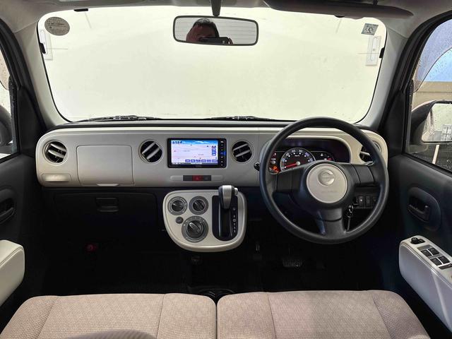 ミラココアココアＬ４ＷＤ　純正ナビ　バックカメラ　マニュアルエアコン　ハロゲンヘッドライト　電動格納ミラー　ＴＶコントロールキット　キーレスエントリー　チルトステアリング　運転席シートリフター（秋田県）の中古車