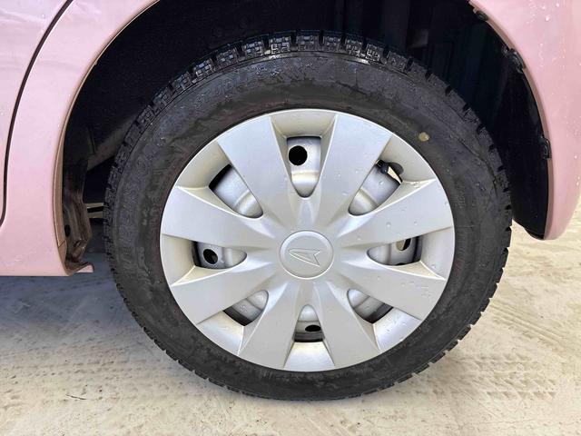 ミラココアココアＬ４ＷＤ　純正ナビ　バックカメラ　マニュアルエアコン　ハロゲンヘッドライト　電動格納ミラー　ＴＶコントロールキット　キーレスエントリー　チルトステアリング　運転席シートリフター（秋田県）の中古車