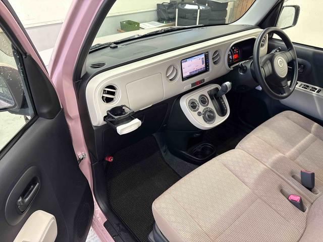 ミラココアココアＬ４ＷＤ　純正ナビ　バックカメラ　マニュアルエアコン　ハロゲンヘッドライト　電動格納ミラー　ＴＶコントロールキット　キーレスエントリー　チルトステアリング　運転席シートリフター（秋田県）の中古車