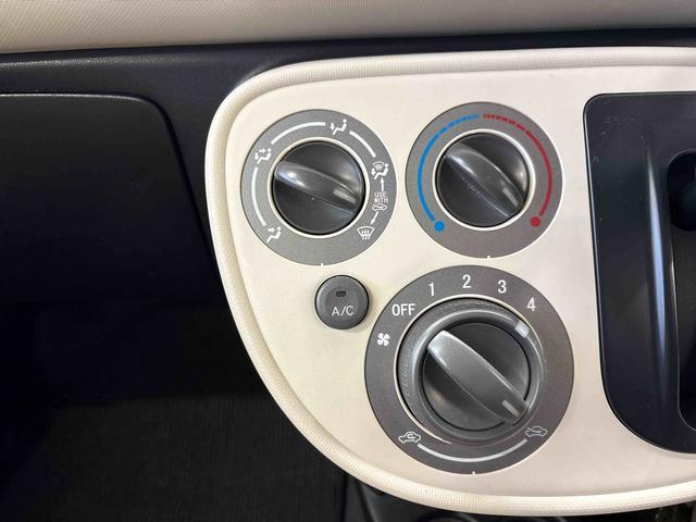 ミラココアココアＬ４ＷＤ　純正ナビ　バックカメラ　マニュアルエアコン　ハロゲンヘッドライト　電動格納ミラー　ＴＶコントロールキット　キーレスエントリー　チルトステアリング　運転席シートリフター（秋田県）の中古車