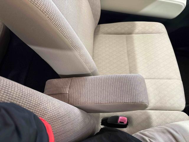 ミラココアココアＬ４ＷＤ　純正ナビ　バックカメラ　マニュアルエアコン　ハロゲンヘッドライト　電動格納ミラー　ＴＶコントロールキット　キーレスエントリー　チルトステアリング　運転席シートリフター（秋田県）の中古車