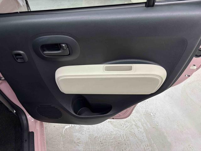 ミラココアココアＬ４ＷＤ　純正ナビ　バックカメラ　マニュアルエアコン　ハロゲンヘッドライト　電動格納ミラー　ＴＶコントロールキット　キーレスエントリー　チルトステアリング　運転席シートリフター（秋田県）の中古車