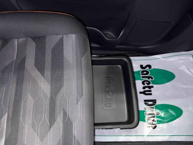 タフトGターボ4WD 純正ナビ LEDヘッドライト/フォグランプ オートライト/エアコン/ハイビーム/電動ドアミラー クルーズコントロール コーナーセンサー 電動パーキングブレーキ ドライブレコーダー ETC(秋田県)の中古車