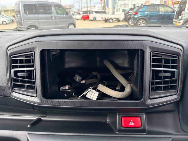 ミライースL SAIII4WD オーディオレス キーレスエントリー ハロゲンヘッドライト マニュアルエアコン コーナーセンサー オートライト/ハイビーム VSC(横滑り防止機能) スマートアシスト(衝突安全防止機能)(秋田県)の中古車