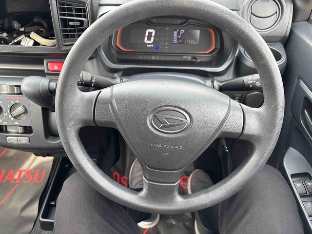 ミライースL SAIII4WD オーディオレス キーレスエントリー ハロゲンヘッドライト マニュアルエアコン コーナーセンサー オートライト/ハイビーム VSC(横滑り防止機能) スマートアシスト(衝突安全防止機能)(秋田県)の中古車