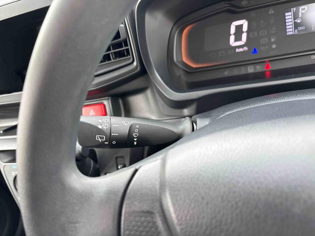 ミライースL SAIII4WD オーディオレス キーレスエントリー ハロゲンヘッドライト マニュアルエアコン コーナーセンサー オートライト/ハイビーム VSC(横滑り防止機能) スマートアシスト(衝突安全防止機能)(秋田県)の中古車