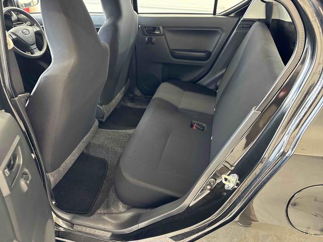 ミライースL SAIII4WD 純正CD キーレスエントリー ハロゲンヘッドライト マニュアルエアコン コーナーセンサー オートライト/ハイビーム VSC(横滑り防止機能) スマートアシスト(衝突安全防止機能)(秋田県)の中古車