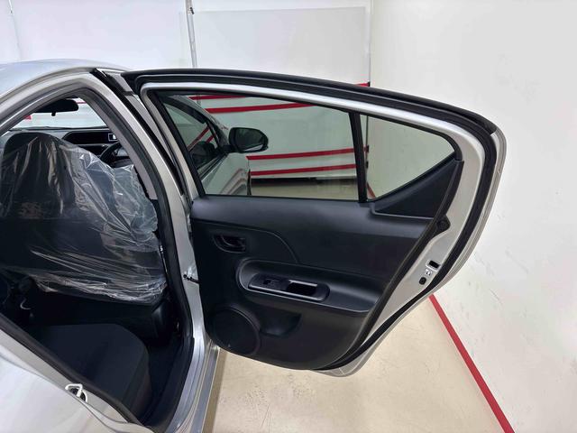 アクアSスタイルブラック純正ナビ ドライブレコーダー リモコンエンジンスターター LEDヘッドライト/フォグランプ オートエアコン/ライト/ハイビーム フロントシールドディアイサー 電動格納ドアミラー コーナーセンサー(秋田県)の中古車