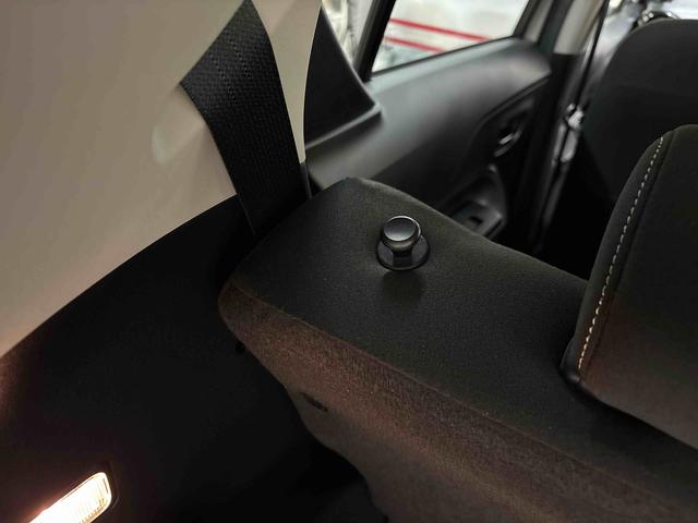 アクアSスタイルブラック純正ナビ ドライブレコーダー リモコンエンジンスターター LEDヘッドライト/フォグランプ オートエアコン/ライト/ハイビーム フロントシールドディアイサー 電動格納ドアミラー コーナーセンサー(秋田県)の中古車