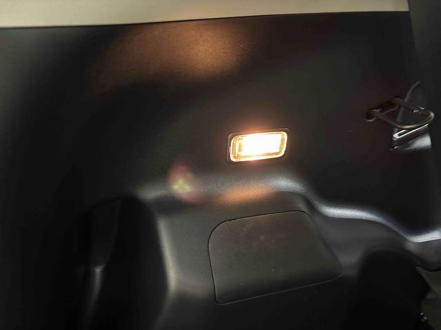 アクアSスタイルブラック純正ナビ ドライブレコーダー リモコンエンジンスターター LEDヘッドライト/フォグランプ オートエアコン/ライト/ハイビーム フロントシールドディアイサー 電動格納ドアミラー コーナーセンサー(秋田県)の中古車