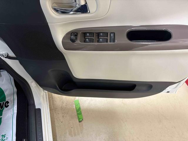 ムーヴキャンバスXメイクアップ SAII4WD 純正ナビ ハロゲンヘッドライト/LEDフォグランプ オートエアコン/ライト/電動ドアミラー リモコンエンジンスターター TVコントロールキット チルトステアリング 運転席シートリフター(秋田県)の中古車