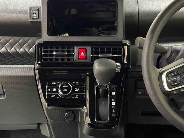 タントカスタムX4WD LEDヘッドライト/フォグランプ オートエアコン/ライト/ハイビーム/電動ドアミラー コーナーセンサー 運転席・助手席シートヒーター 両側電動スライドドア チルトステアリング(秋田県)の中古車