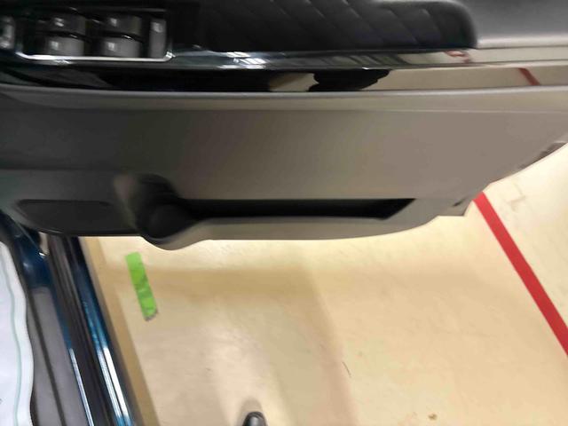 タントカスタムX4WD LEDヘッドライト/フォグランプ オートエアコン/ライト/ハイビーム/電動ドアミラー コーナーセンサー 運転席・助手席シートヒーター 両側電動スライドドア チルトステアリング(秋田県)の中古車