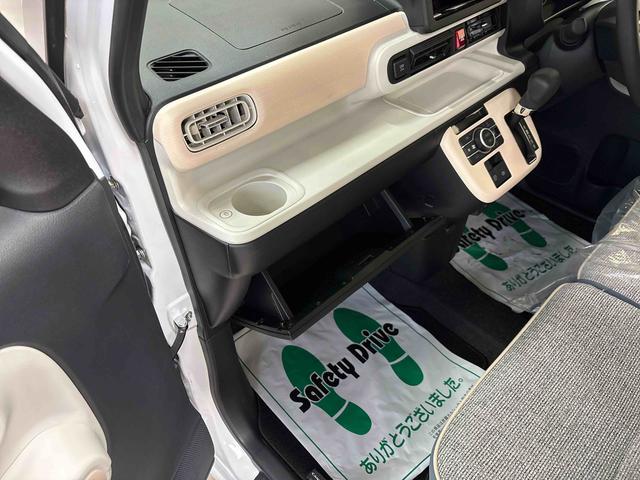 ムーヴキャンバスストライプスＧ４ＷＤ　ＬＥＤヘッドライト／フォグランプ　オートエアコン／ライト／ハイビーム／電動ドアミラー　両側電動スライドドア　コーナーセンサー　電動パーキングブレーキ　リモコンエンジンスターター（秋田県）の中古車