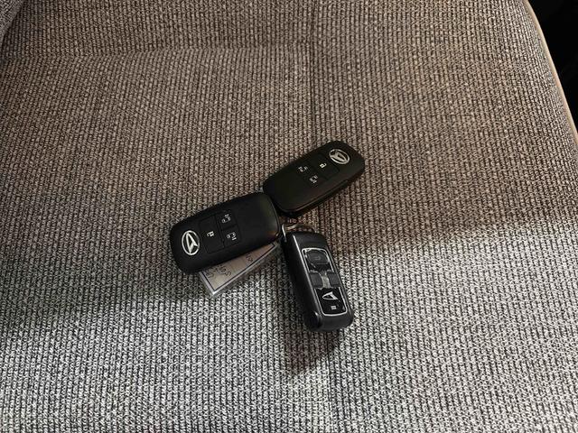 ムーヴキャンバスストライプスＧ４ＷＤ　ＬＥＤヘッドライト／フォグランプ　オートエアコン／ライト／ハイビーム／電動ドアミラー　両側電動スライドドア　コーナーセンサー　電動パーキングブレーキ　リモコンエンジンスターター（秋田県）の中古車