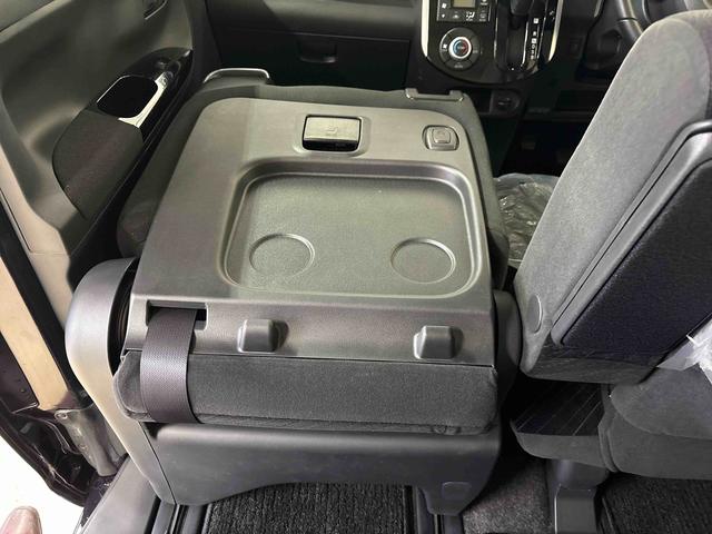 タントカスタムRS スマートセレクションSA4WD 純正ナビ LEDヘッドライト ハロゲンフォグランプ オートエアコン/ライト 電動格納ドアミラー TVコントロールキット 両側電動スライドドア バックカメラ(秋田県)の中古車