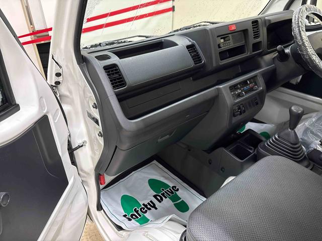 ハイゼットトラックスタンダード　農用スペシャル（ＡＣレス）４ＷＤ　純正ラジオ（ＡＭ・ＦＭ）　ハロゲンヘッドライト　パートタイム４ＷＤ　デフロック　荷台作業灯（秋田県）の中古車