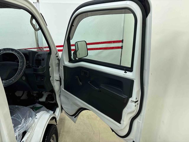 ハイゼットトラックスタンダード　農用スペシャル（ＡＣレス）４ＷＤ　純正ラジオ（ＡＭ・ＦＭ）　ハロゲンヘッドライト　パートタイム４ＷＤ　デフロック　荷台作業灯（秋田県）の中古車