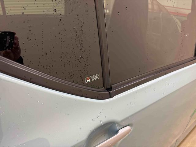 ミライースX SAIII純正ナビ LEDヘッドライト バックカメラ 電動格納ドアミラー キーレスエントリー コーナーセンサー オートハイビーム VSC(横滑り防止機能) スマートアシスト(予防安全装置) マニュアルエアコン(秋田県)の中古車