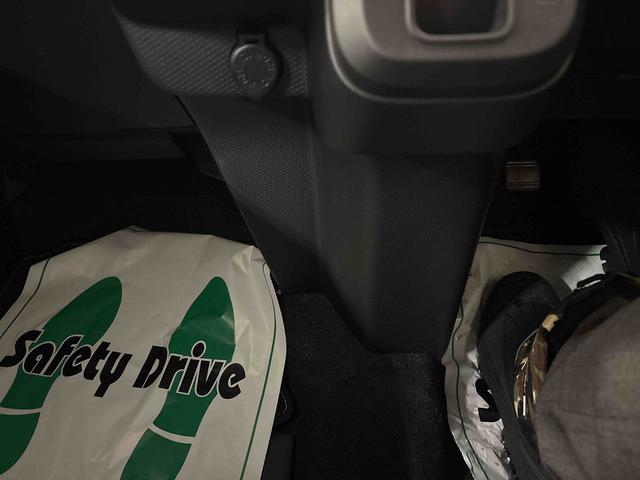 タントX4WD 純正ナビ LEDヘッドライト オートエアコン/ライト/ハイビーム/電動ドアミラー 運転席・助手席シートヒーター コーナーセンサー アップグレードパック 両側電動スライドドア チルトステアリング(秋田県)の中古車