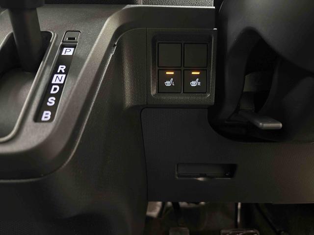 タントX4WD 純正ナビ LEDヘッドライト オートエアコン/ライト/ハイビーム/電動ドアミラー 運転席・助手席シートヒーター コーナーセンサー アップグレードパック 両側電動スライドドア チルトステアリング(秋田県)の中古車