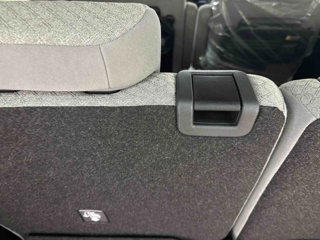 タントX4WD 純正ナビ LEDヘッドライト オートエアコン/ライト/ハイビーム/電動ドアミラー 運転席・助手席シートヒーター コーナーセンサー アップグレードパック 両側電動スライドドア チルトステアリング(秋田県)の中古車