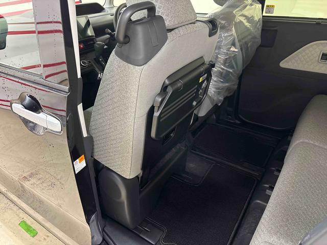 タントX4WD 純正ナビ LEDヘッドライト オートエアコン/ライト/ハイビーム/電動ドアミラー 運転席・助手席シートヒーター コーナーセンサー アップグレードパック 両側電動スライドドア チルトステアリング(秋田県)の中古車