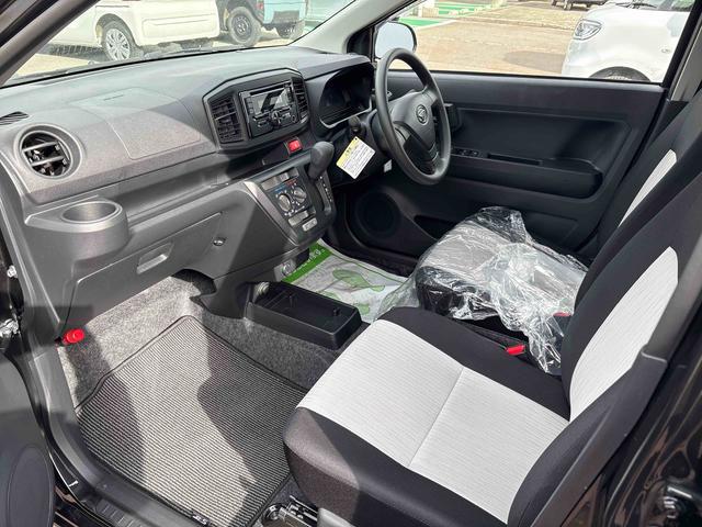 ミライースL SAIII4WD 純正CD キーレスエントリー ハロゲンヘッドライト マニュアルエアコン コーナーセンサー オートライト/ハイビーム VSC(横滑り防止機能) スマートアシスト(衝突安全防止機能)(秋田県)の中古車