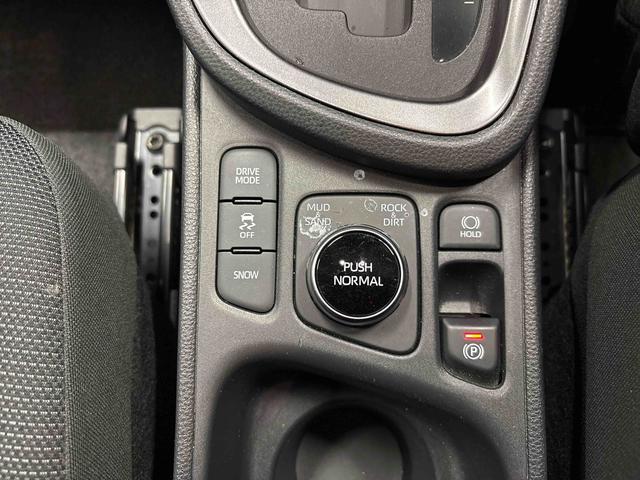 ヤリスクロスＧ４ＷＤ　ディスプレイオーディオ　バックカメラ　コーナーセンサー　トヨタセーフティセンス　ＥＴＣ　電動パーキングブレーキ　オートエアコン／ライト／ハイビーム／電動ドアミラー　クルーズコントロール（秋田県）の中古車