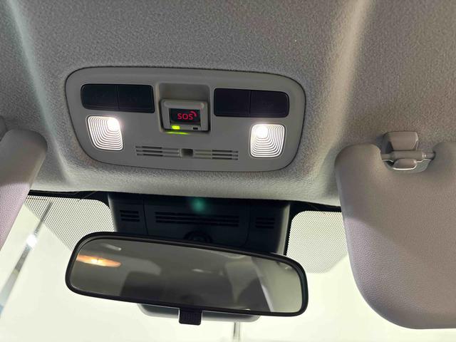 ヤリスクロスＧ４ＷＤ　ディスプレイオーディオ　バックカメラ　コーナーセンサー　トヨタセーフティセンス　ＥＴＣ　電動パーキングブレーキ　オートエアコン／ライト／ハイビーム／電動ドアミラー　クルーズコントロール（秋田県）の中古車