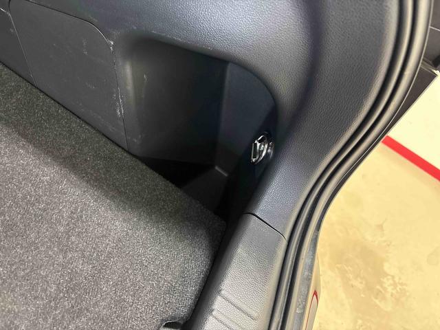 ヤリスクロスＧ４ＷＤ　ディスプレイオーディオ　バックカメラ　コーナーセンサー　トヨタセーフティセンス　ＥＴＣ　電動パーキングブレーキ　オートエアコン／ライト／ハイビーム／電動ドアミラー　クルーズコントロール（秋田県）の中古車